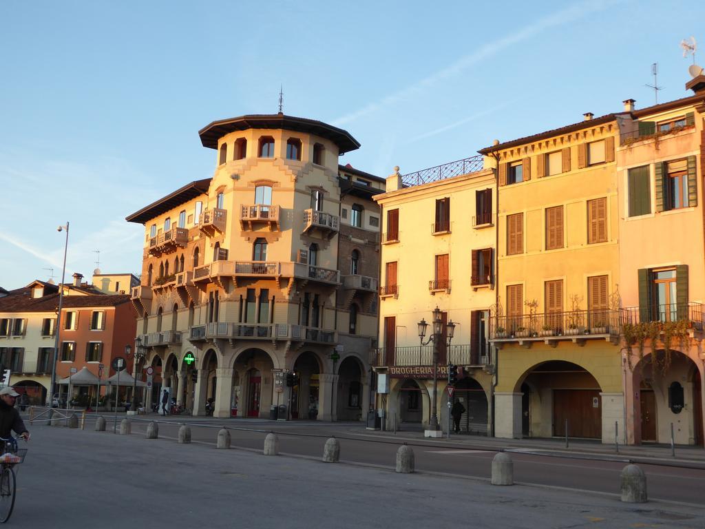 Residenza Carducci Padova Bed & Breakfast Exterior photo