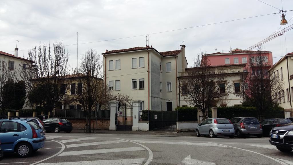 Residenza Carducci Padova Bed & Breakfast Exterior photo