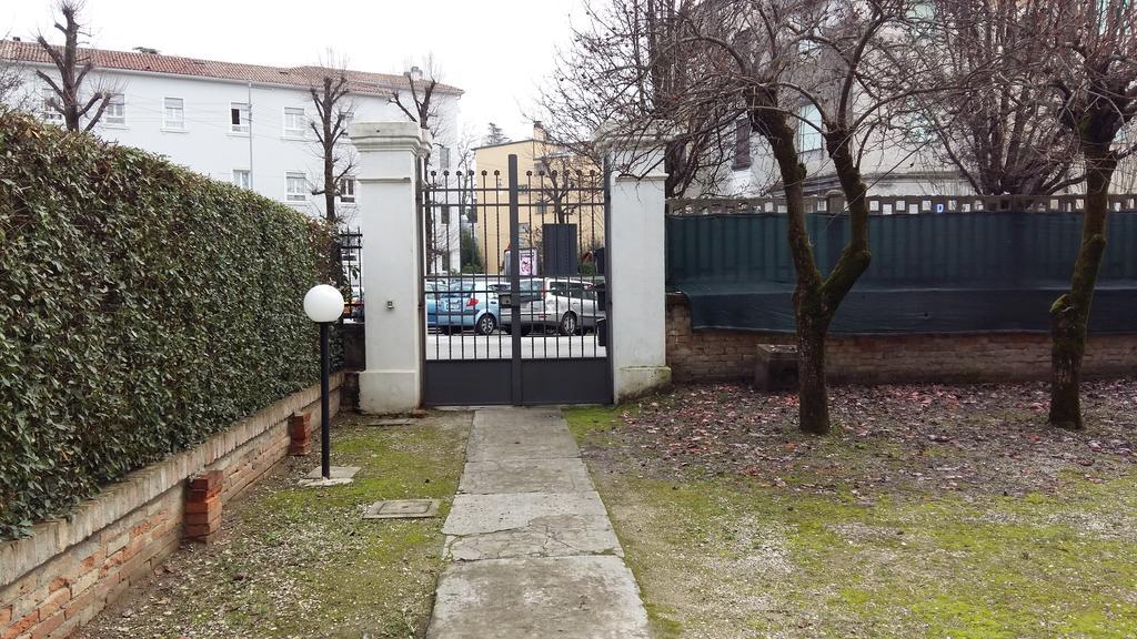 Residenza Carducci Padova Bed & Breakfast Exterior photo