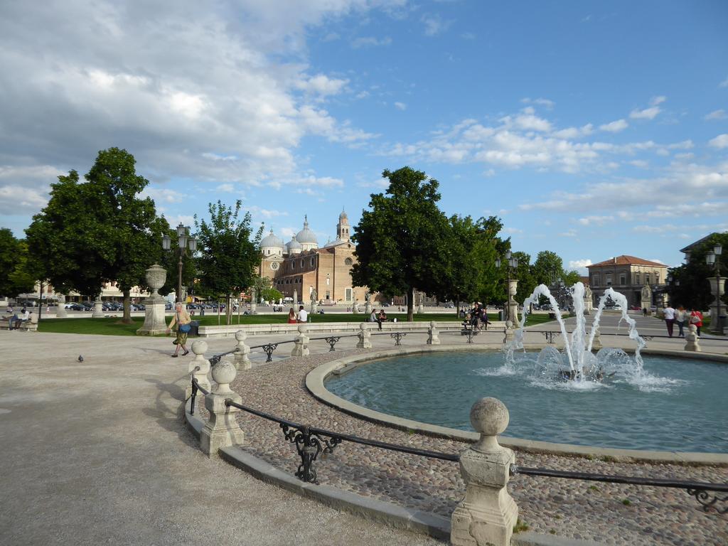 Residenza Carducci Padova Bed & Breakfast Exterior photo