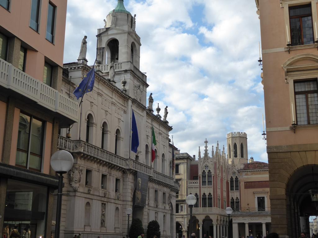 Residenza Carducci Padova Bed & Breakfast Exterior photo