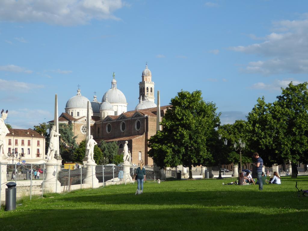 Residenza Carducci Padova Bed & Breakfast Exterior photo